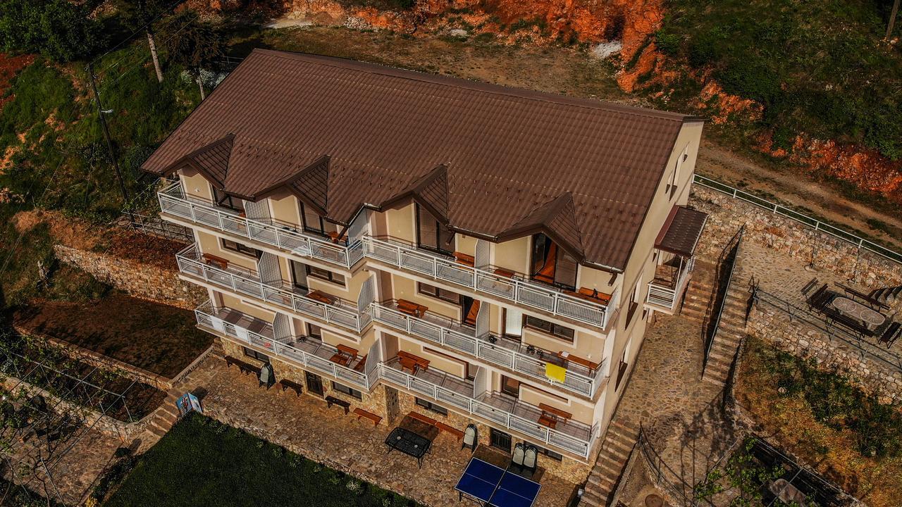 Villa Megdani B Ohrid Bagian luar foto